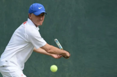 Macri sufrió un esguince de rodilla cuando jugaba al paddle