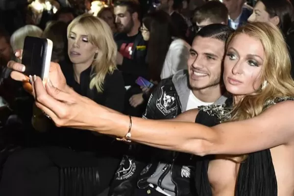 ¿Tirón de orejas? Icardi borró la selfie que se sacó con Paris Hilton