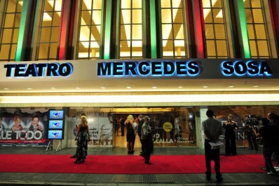 El Teatro Mercedes Sosa, a toda luz