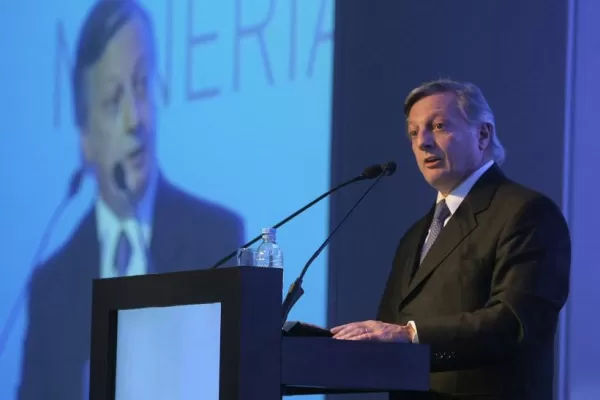 El caso de las acciones de Aranguren en Shell es complicado, según la Oficina Anticorrupción