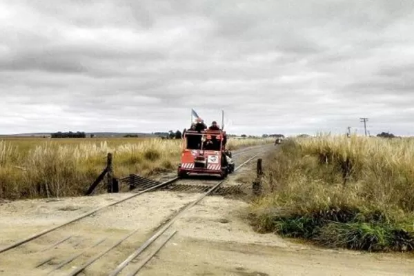 Recorrerán 1.800 kilómetros en zorrita hasta Tucumán para festejar el Bicentenario