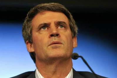 Prat Gay reconoció que la inflación anual será del 42%