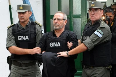Están procesados unos 30 ex funcionarios de Cristina