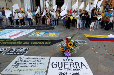 Las FARC se concentrarán en áreas aisladas