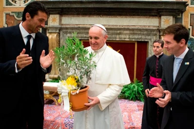 Luego del cortocircuito con Scholas, el Papa suspendió el Partido por la Paz
