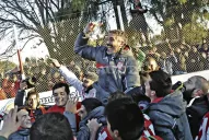 Cagna: me voy a quedar en San Martín; hay que llevarlo a Primera