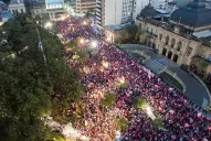 Video: un drone captó la fiesta de San Martín en la Plaza
