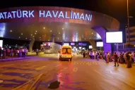 Al menos 32 muertos por un atentado en el aeropuerto de Estambul