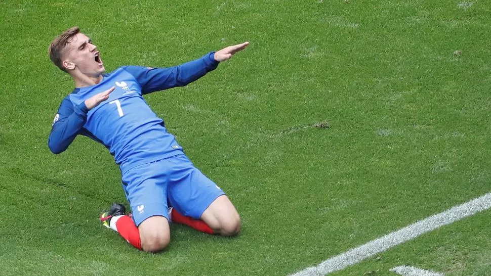 POR MAS. Antoine Griezmann es una de las figuras de Francia, que buscará meterse en semifinales. ARCHIVO