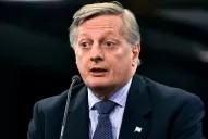 Aranguren: es inviable suspender los aumentos en las tarifas