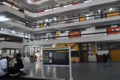 Se multiplican las quejas por los bonos y los aranceles en la UNT