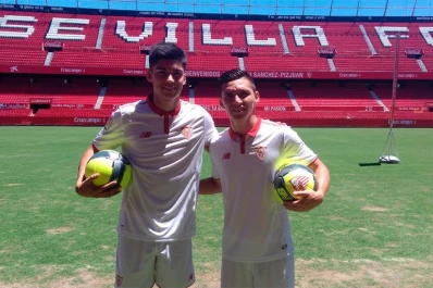 Kranevitter y Joaquín Correa fueron presentados en el Sevilla