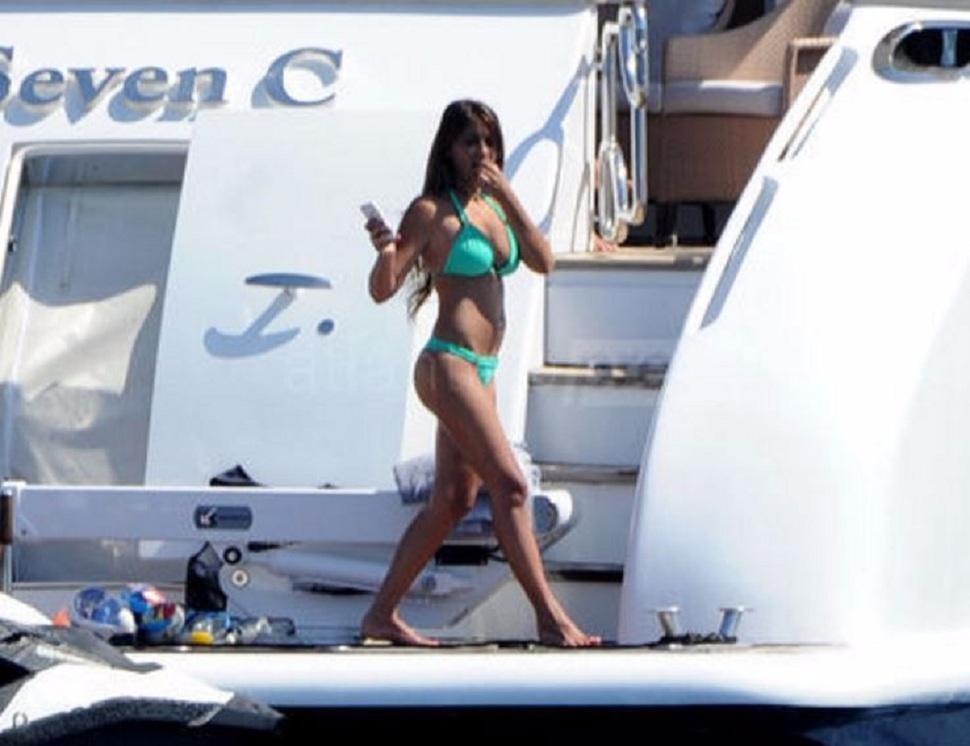 Antonella Roccuzzo deslumbra con su bikini en Ibiza - LA GACETA Tucumán