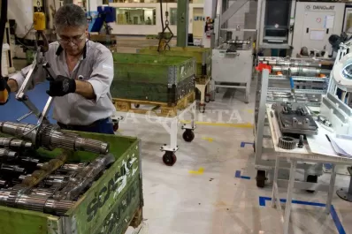 El gremio Smata denunció que Scania Tucumán suspendió a 360 trabajadores por 15 días