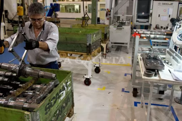 El gremio Smata denunció que Scania Tucumán suspendió a 360 trabajadores por 15 días