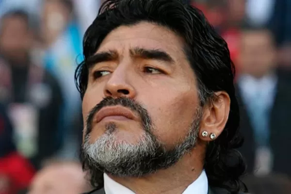 Maradona: candidato a dirigir la Selección de Bolivia