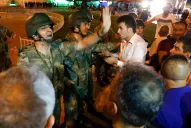 El primer ministro turco aseguró que la situación está controlada