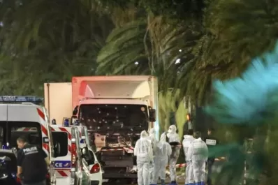 Identifican como Mohamed Lahouaiej Bouhlel, franco-tunecino, al autor del atentado en Niza