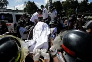 Al menos 13 muertos por un motín en una cárcel de Guatemala