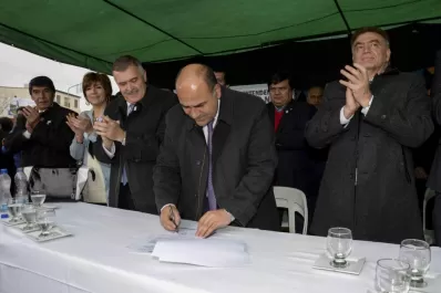 “Manzur y Alperovich son lo mismo”, arremetió Amaya