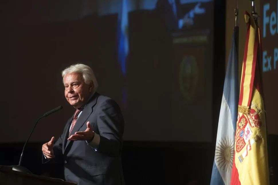 POR TUCUMÁN. El Gobierno confirmó la visita de Felipe González. LA GACETA / FOTO DE Diego Aráoz (ARCHIVO)