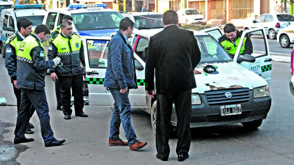 POLÉMICA. La Policía descubrió que se había incrementado la participación de taxis en hechos delictivos ocurridos en diferentes puntos de la provincia.
