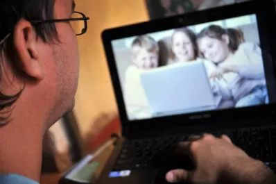 Estos signos te pueden indicar si tus hijos son víctimas de grooming