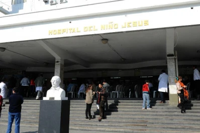 Implementarán el botón antipánico en los hospitales para evitar los ataques a los médicos