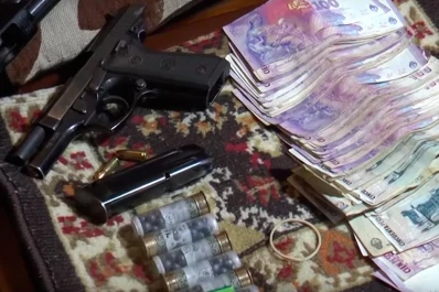 Secuestraron armas, celulares de alta gama y dinero en efectivo