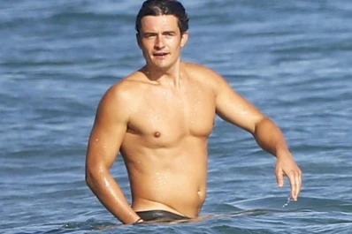 Orlando Bloom disfruta de sus vacaciones en Italia, totalmente desnudo