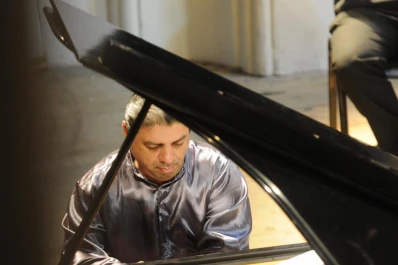 Los Buriek integran una familia musical