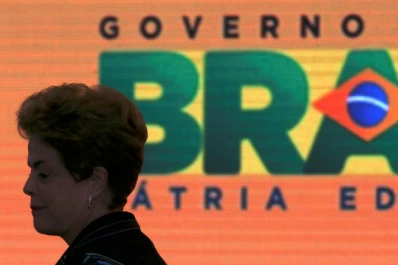 Recomiendan la destitución de la presidenta, Dilma Rousseff