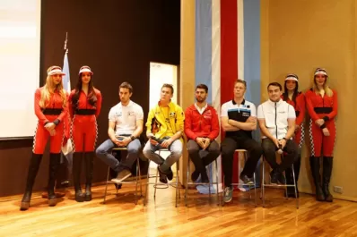 Presentados en sociedad