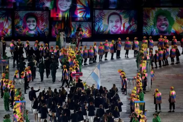 Los deportistas argentinos y Macri tuitearon durante la ceremonia