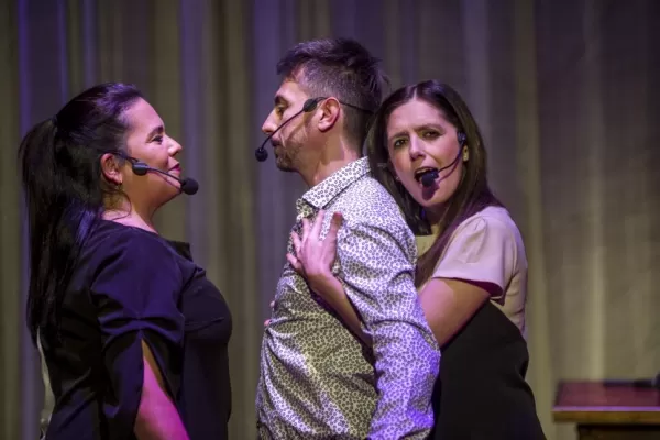 Teatro, baile y música para analizar el amor y el desamor