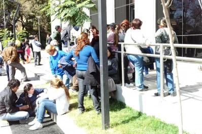 El fiscal Brito pide copias de las demandas de dos legisladores por los gastos sociales