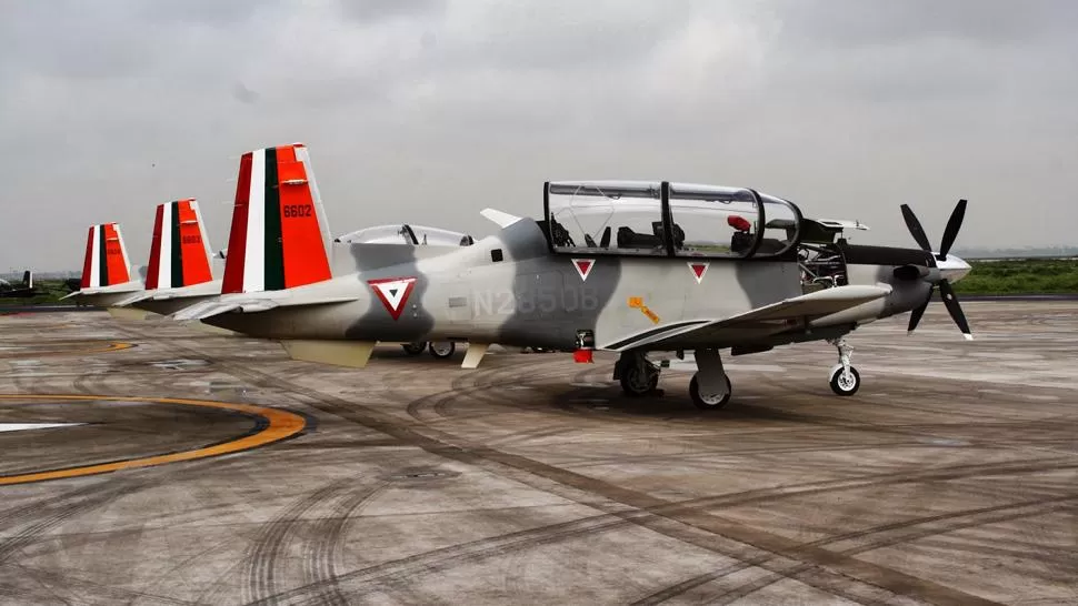 IMPORTADAS. Así son las aeronaves T6-C Texan II. FOTO TOMADA DE BLOGSPOT.COM
