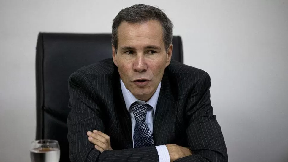 El fiscal Moldes pidió sumar el delito de traición a la patria a la denuncia de Nisman contra Cristina Fernández
