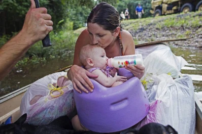 Ya son 9 los muertos y 20.000 los evacuados por las inundaciones en Luisiana