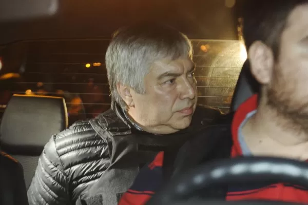 Confirman que Báez giró fondos a Kirchner
