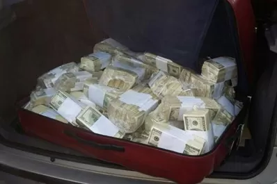 El Banco Central no pudo establecer el origen de los dólares que le encontraron a José López