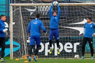 Orion se vistió de celeste y blanco y ya se entrenó con Racing