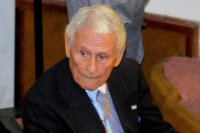 Conceden el arresto domiciliario a Etchecolatz, condenado por delitos de lesa humanidad