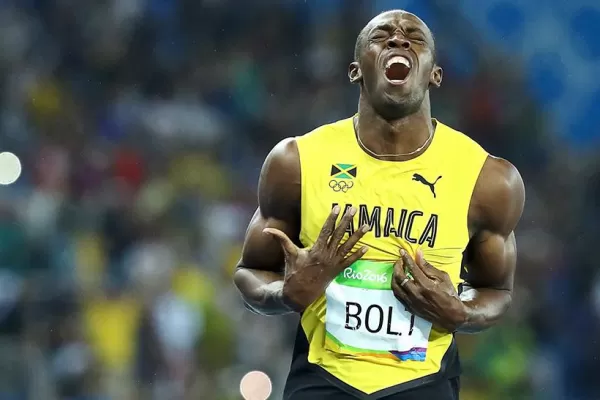 Bolt explicó por qué rezongó cuando ganó el oro en los 200 metros