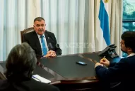 Jaldo anunció la eliminación de las ayudas sociales a personas