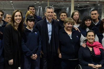 Macri anunció que en agosto mejoraron levemente los índices de empleo