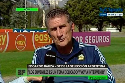 Bauza, que se aseguró tener a Messi en la Selección Mayor, está preocupado por los juveniles