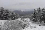 La nieve cubrió durante la madrugada Tafí del Valle