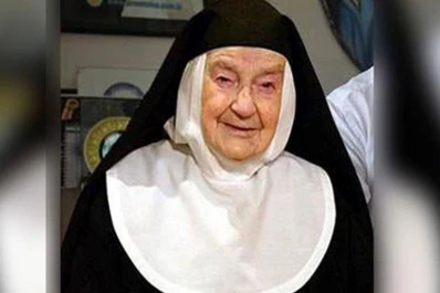 La madre Alba no declarará en la causa de los dólares de José López por su estado demencial moderado