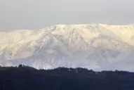 La nieve tiñó de blanco el adiós de agosto